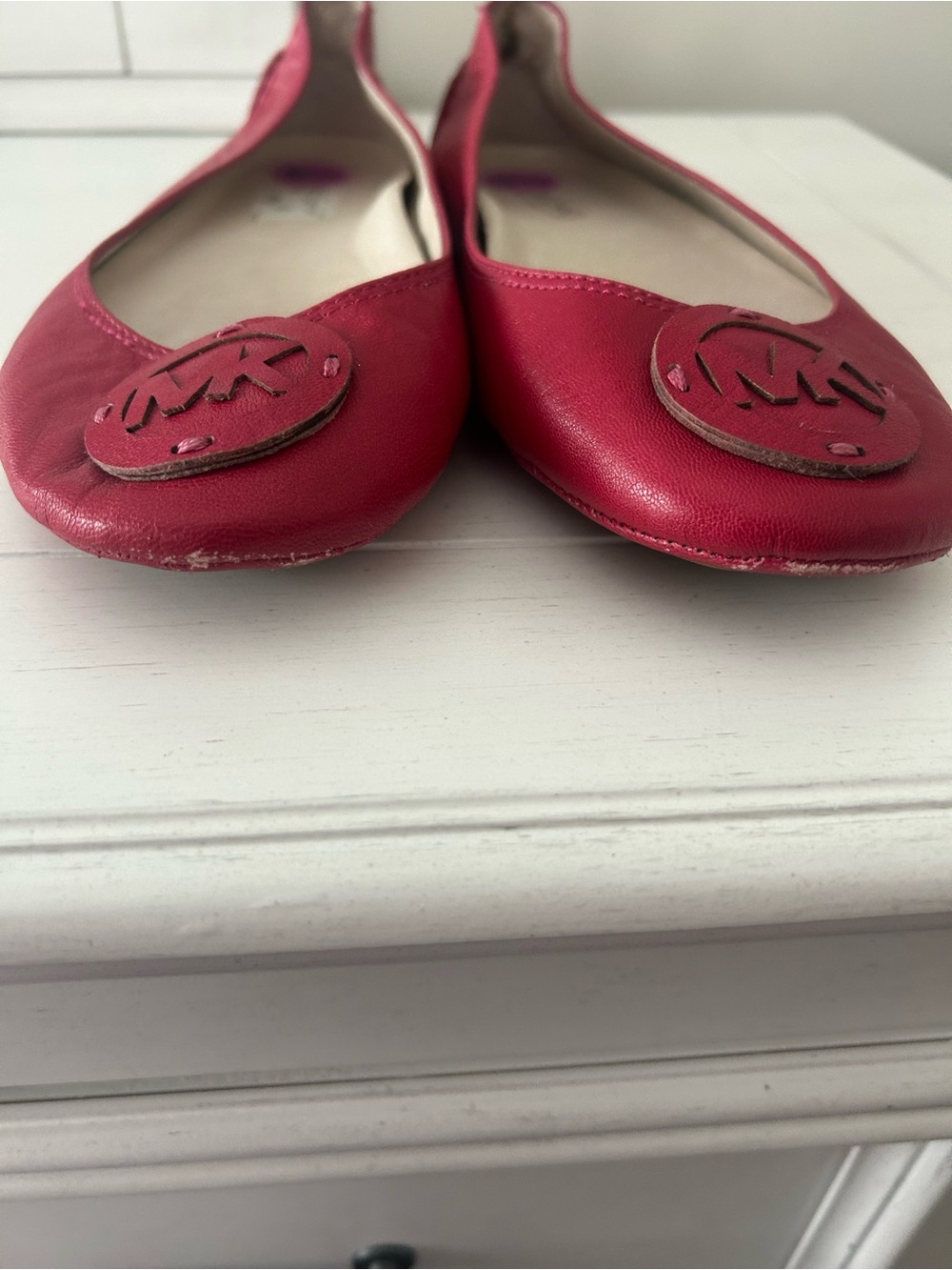 Michael Kors Red Leather MK Logo Round-Toe Ballet Flats - Picture 6 of 9